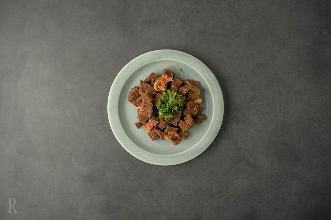 馬肉のサイコロステーキ